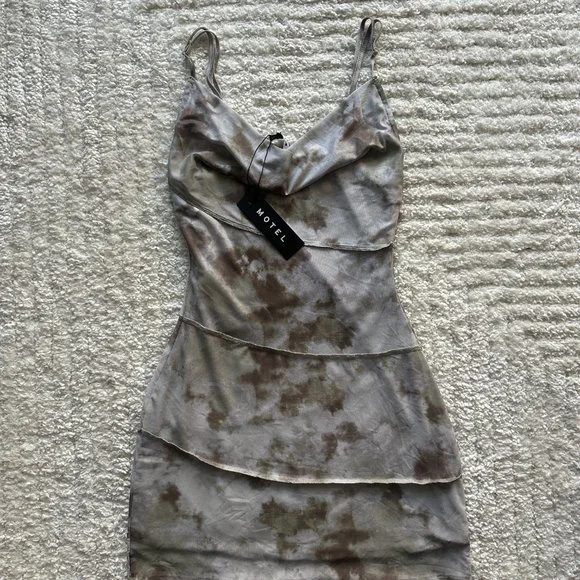 Motel Rocks | Dresses | New Motel Rocks Mash Sage Dress | Poshmark